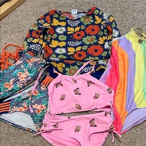 Colorful Girls Size L Swimwear Set